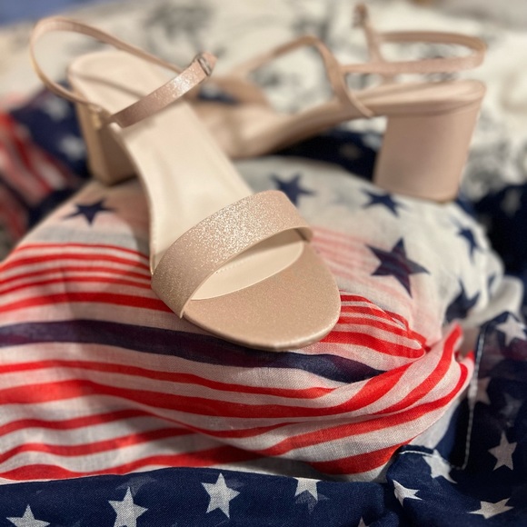 🌼💕 new DB wedding shoe size 10 - Picture 3 of 6